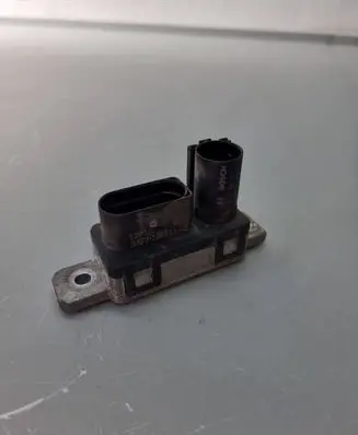 Jaguar E-Pace Glow plug pre-heat relay Gx7312b533ad