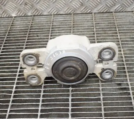 Volvo V60 Engine mount bracket 8G9N7M121AA