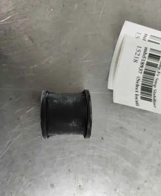 Mitsubishi L300, Cosmos Sway bar bush bracket, front mb518937