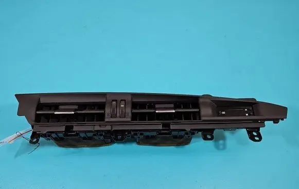 Toyota Auris E180 Dash center air vent grill 55670-02400 IMPRK1357879