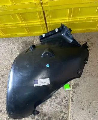 Mercedes-Benz E W211 Front wheel arch liner splash guards A2116901430