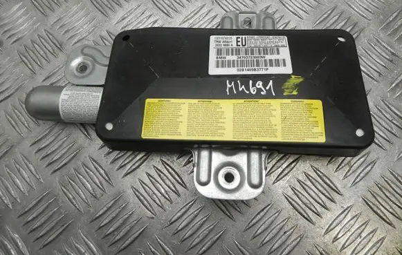BMW 3 E46 Side airbag 34703723003 M4691