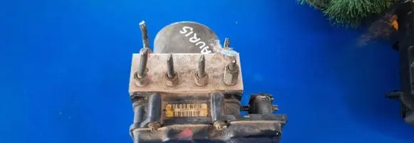 Toyota Auris 150 ABS Pump 0265800527 2Z90089960