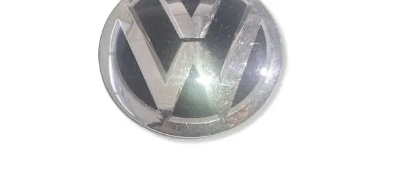 Volkswagen Touran III Manufacturer badge logo/emblem 5TA853601