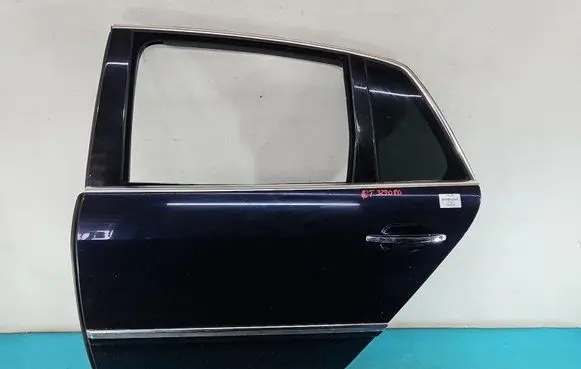 Rear door