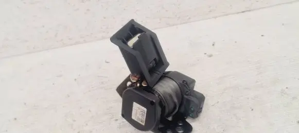 Volvo S40, V40 Middle seatbelt (rear) 570184000J 981215