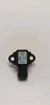 Mercedes-Benz Vito Viano W638 Air pressure sensor A0041533128 16244349 SNGP0RE