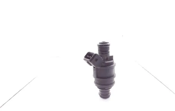 Opel Zafira A Fuel injector 90536149 5WK93151