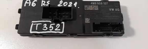 Audi RS6 C8 Tailgate/trunk control unit/module 4M8959107