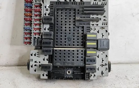 Fuse box set