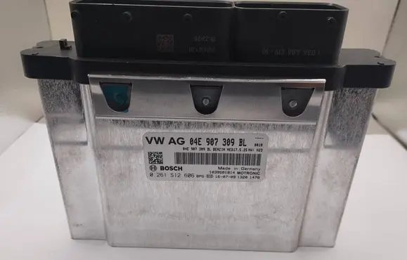 Seat Leon (5F) Engine control unit/module 04E907309BL 0261S12606