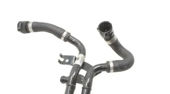Nissan Juke II F16 Engine coolant pipe/hose M131364