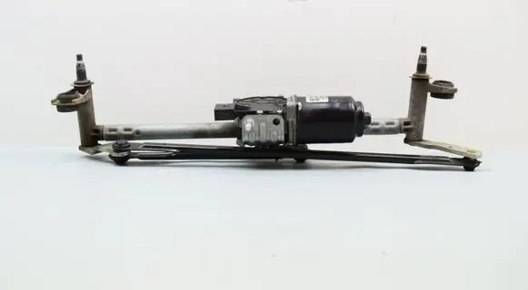 Skoda Fabia Mk3 (NJ) Front wiper linkage and motor 5JB955113
