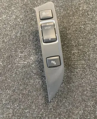 BMW 4 F32 F33 Parking (PDC) sensor switch 9252921