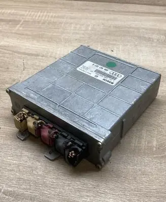 Audi A4 S4 B5 8D Engine control unit/module ECU 8D0907557B 0261203554 0261203555