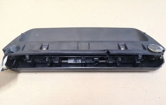 Citroen C5 Third/center stoplight