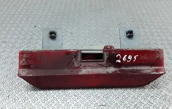Toyota RAV 4 (XA20) Third/center stoplight