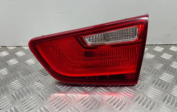 KIA Optima Tailgate rear/tail lights 924044C