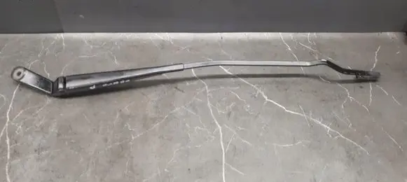 Volkswagen Golf III Front wiper blade arm 1H1955410A