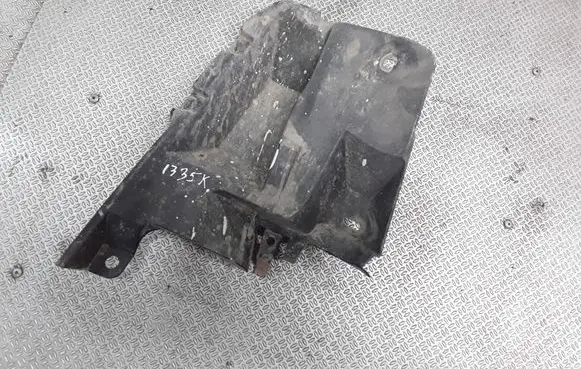 Toyota Auris 150 Rear mudguard 