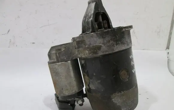 Mazda 323 Starter motor B6DK18400