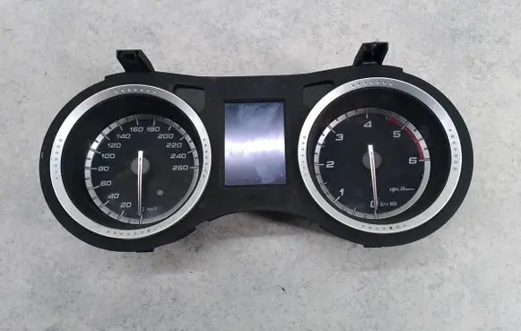 Alfa Romeo 159 Speedometer (instrument cluster) 560814840156081484