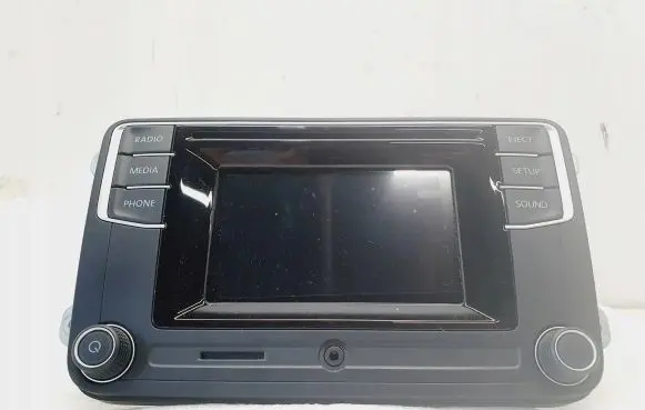 Volkswagen Caddy Radio/CD/DVD/GPS head unit 1K8035150H