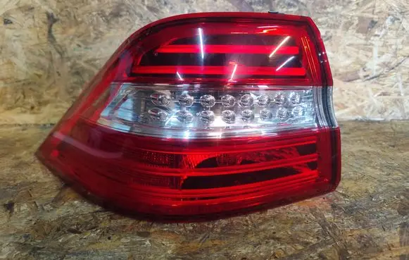 Mercedes-Benz ML W166 Rear/tail lights A1669063301 31082012 YAP4079211