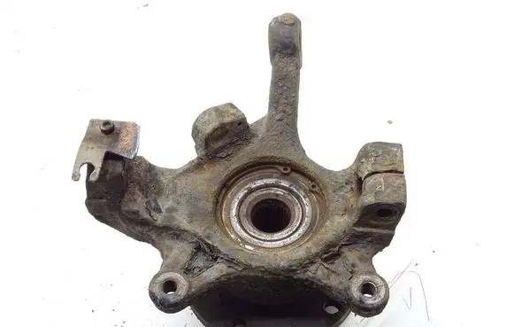 Front wheel hub spindle knuckle