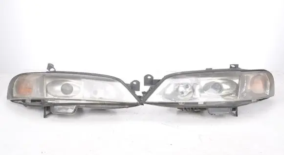Opel Vectra B Headlights/headlamps set 