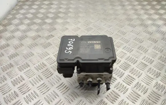 Volvo V70 ABS Pump 31329139 P31329139