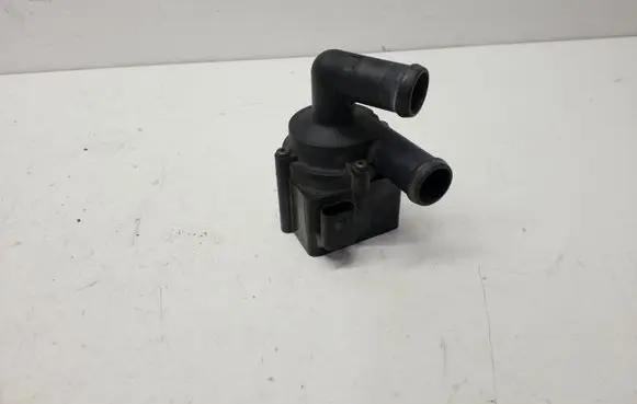 Volkswagen PASSAT B7 Electric auxiliary coolant/water pump 5N0965561