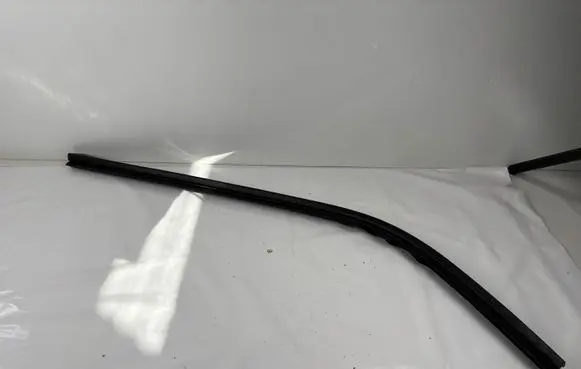 Chrysler Sebring (JS) Front door sound insulation 