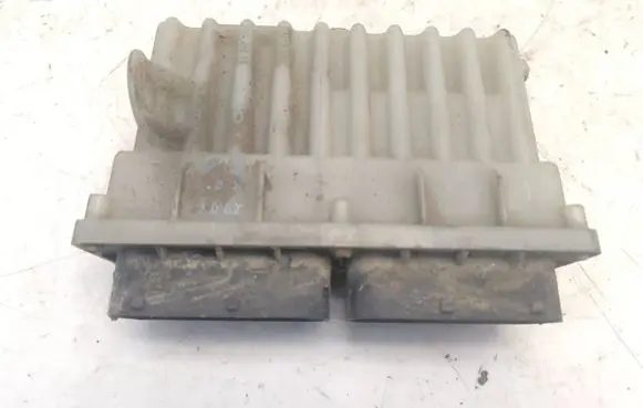 Coolant fan relay