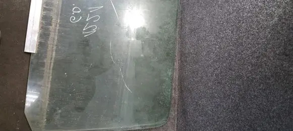 Ford Fiesta Rear door window glass