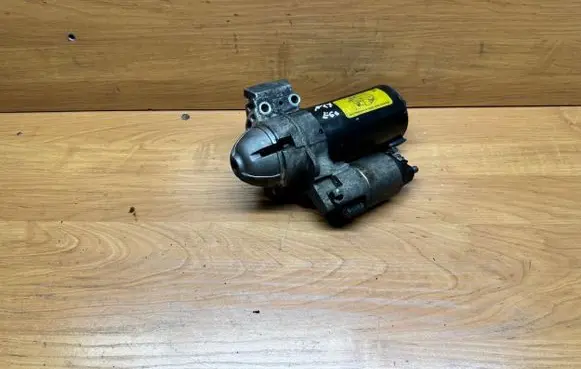 BMW 5 E60 E61 Starter motor 0001115069 7501203 20081003