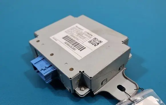 Peugeot 3008 II Central body control module 9818608380 IMPRK1534321