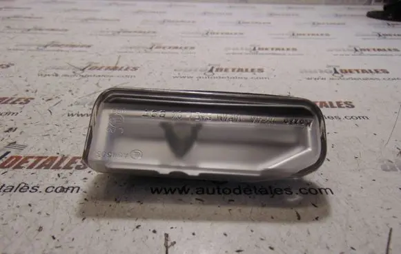 Lexus IS 220D-250-350 Number plate light