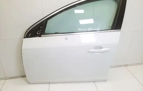 Volvo V60 Front door