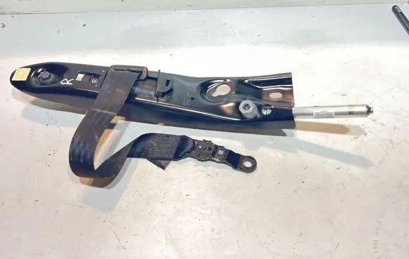 Volvo XC90 Front seatbelt 30661913