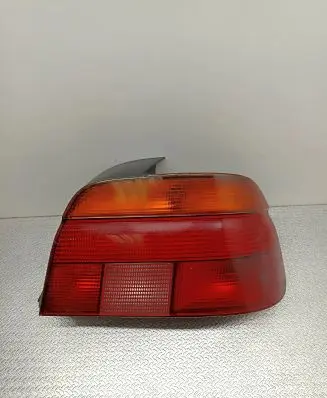 BMW 5 E39 Rear/tail lights 8358032 2VP00724002