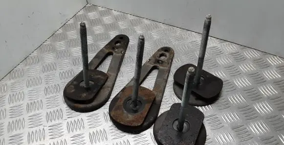Other front suspension part
