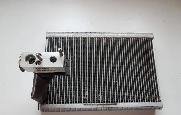 Air conditioning (A/C) radiator (interior)