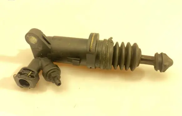 Audi A6 S6 C6 4F Clutch slave cylinder 4F0721257