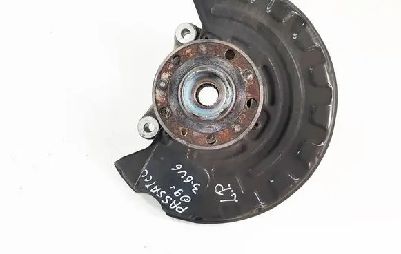 Volkswagen PASSAT CC Front wheel hub spindle knuckle