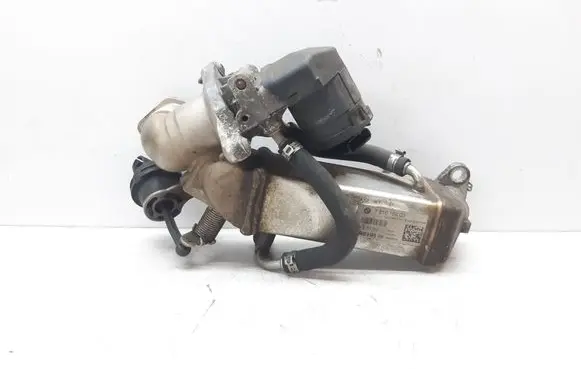 BMW 1 E81 E87 EGR valve cooler 7810166