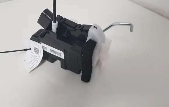 Hyundai i20 (GB IB) Front door lock 81320C8040
