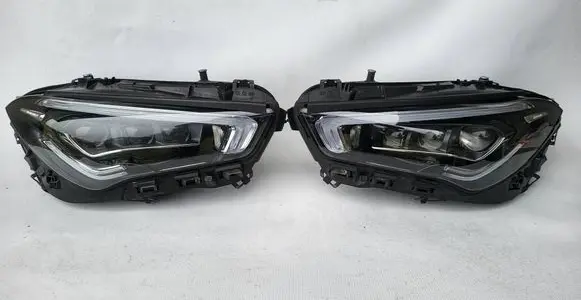 Mercedes-Benz CLA C118 X118 Headlights/headlamps set A1189063100 A1189063200