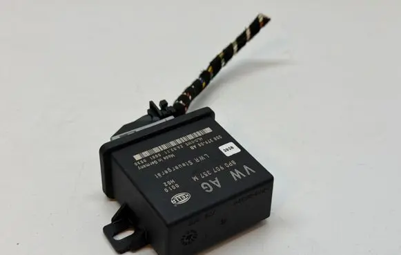 Audi A6 S6 C6 4F Light module LCM 8P0907357M 00837908AB