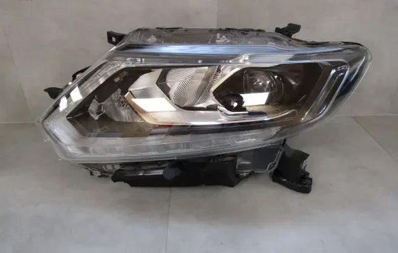 Nissan X-Trail T32 Headlight/headlamp NISSANXTRAILT32LED